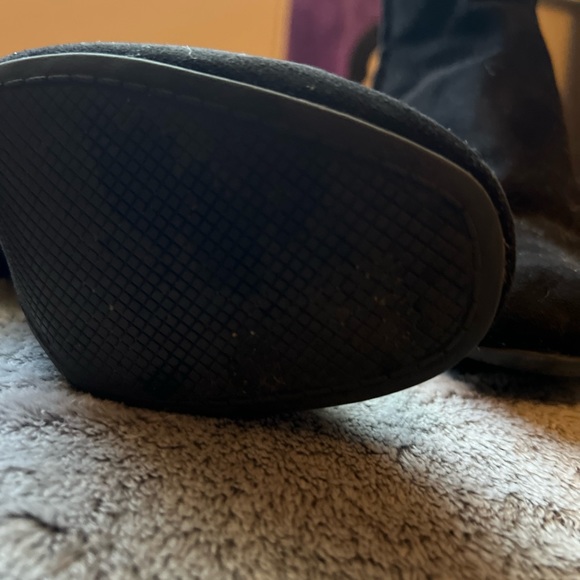 Old Navy booties - Picture 4 of 5